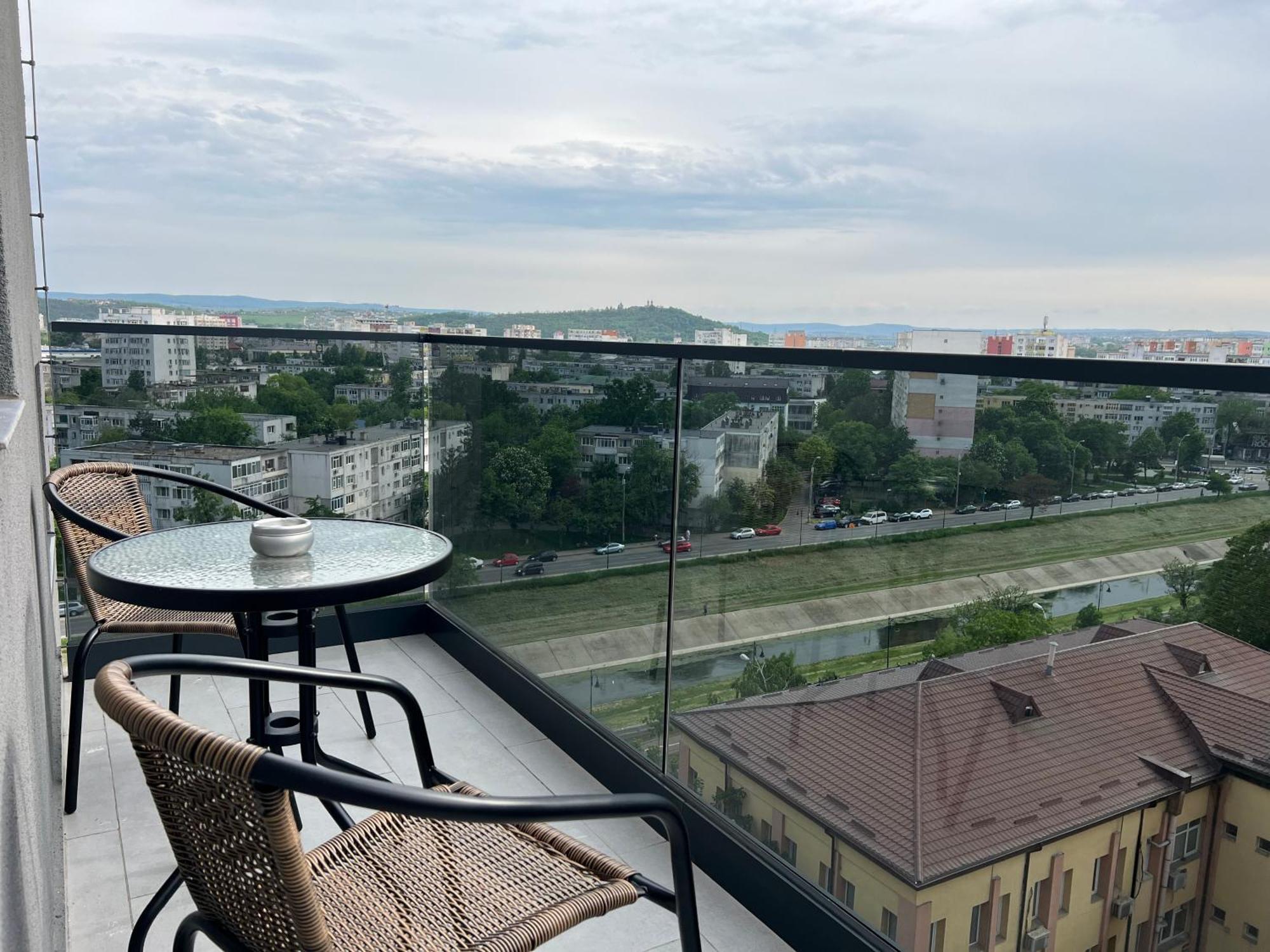 Studios & Apartments Palas By Glam At Lazar Towers Iasi Exteriör bild