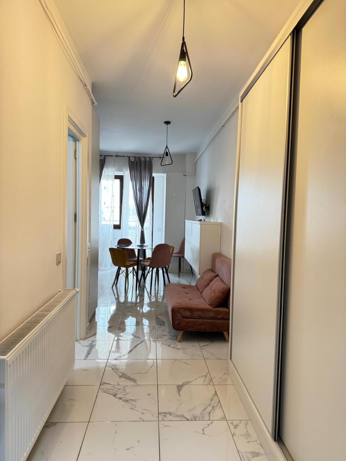 Studios & Apartments Palas By Glam At Lazar Towers Iasi Exteriör bild