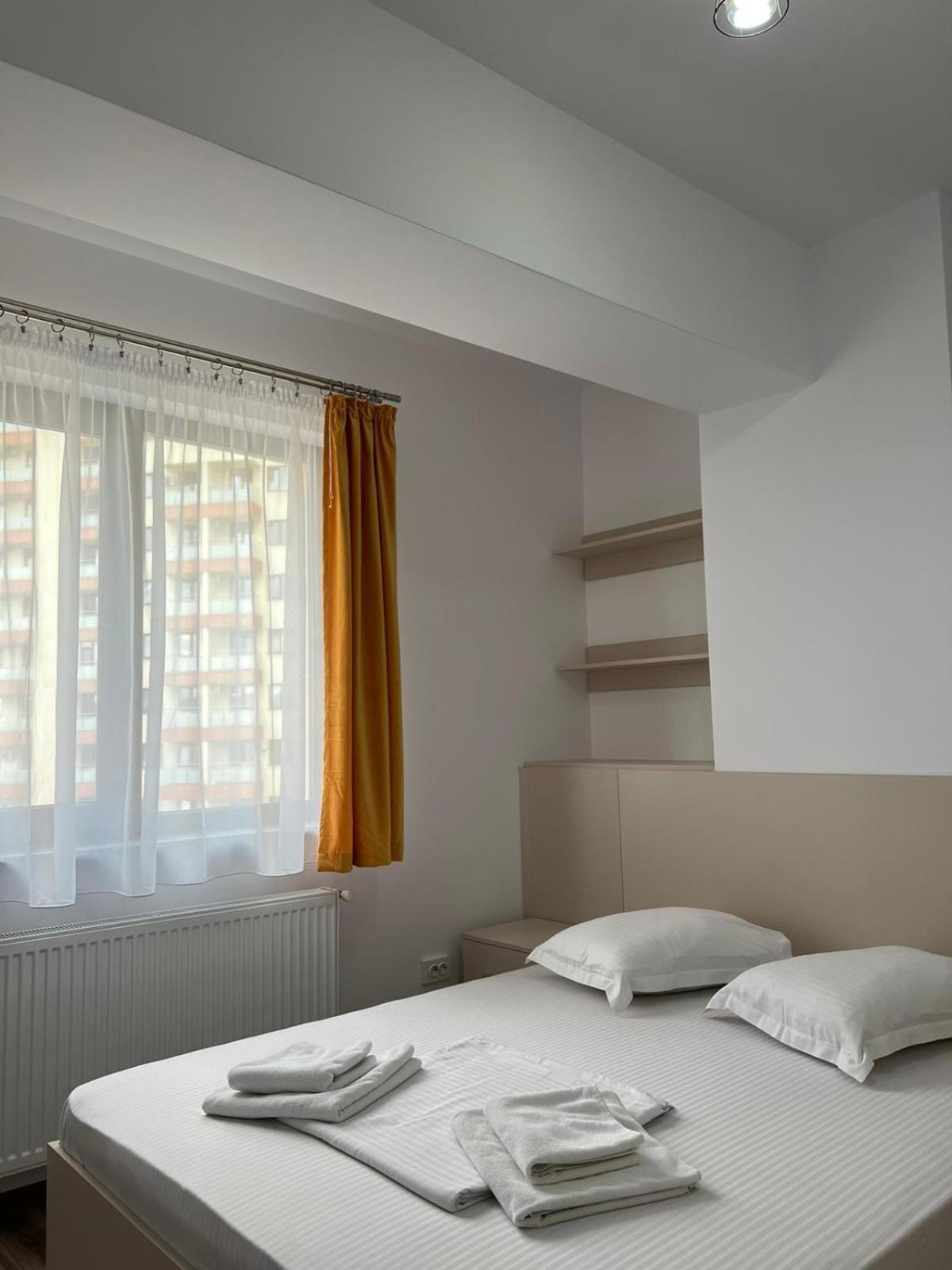 Studios & Apartments Palas By Glam At Lazar Towers Iasi Exteriör bild