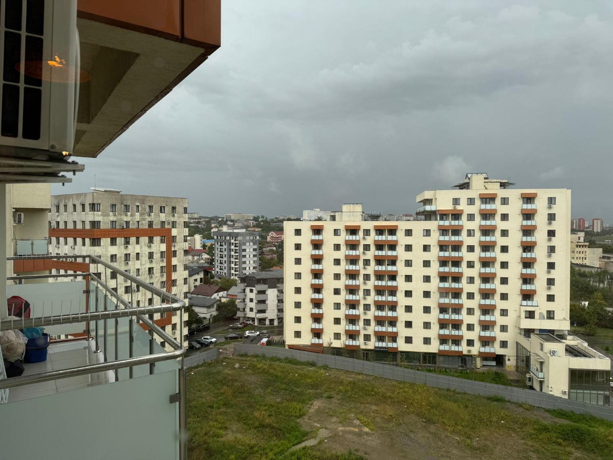 Studios & Apartments Palas By Glam At Lazar Towers Iasi Exteriör bild